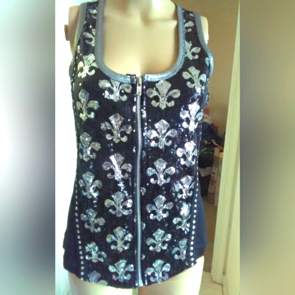 BNWOT TANK TOP W/ SEQUINS BY PLATINUM PLUS SZ. SM BLACK & SILVER
